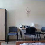 Δωμάτια σε οικογενειακή κατοικία Chelbia *