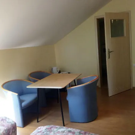 Chelbia * 니에초르체