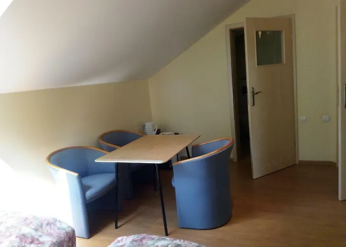 Chelbia * נישורזה